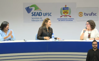 Prof.ª Antenora Siqueira ministra 1ª Aula Magna do Saberes SUAS.